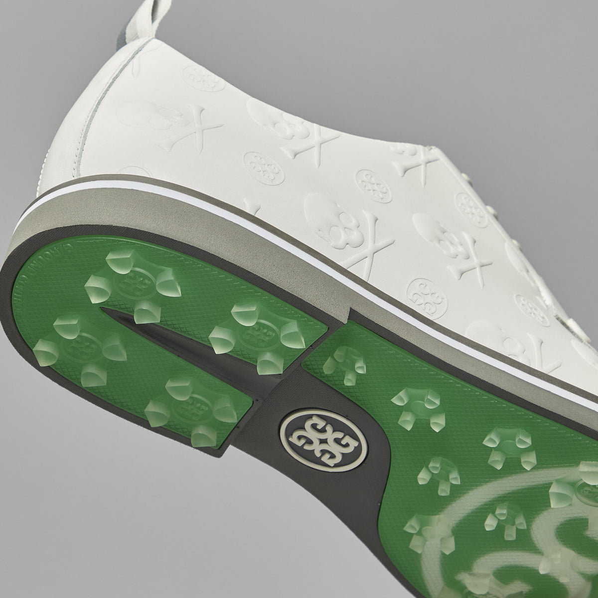G/FORE Latest - GALLIVANTER EMBOSSED SKULL & TEES LEATHER GOLF SHOE